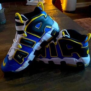 Youth boys Nike Air size 6
